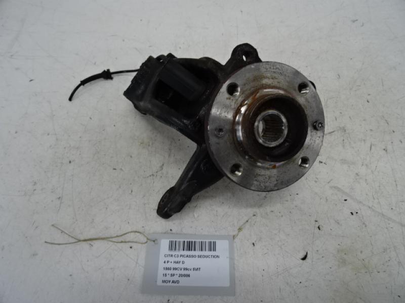 WIELNAAF VOOR RECHTS Citroen C3 PICASSO 09+