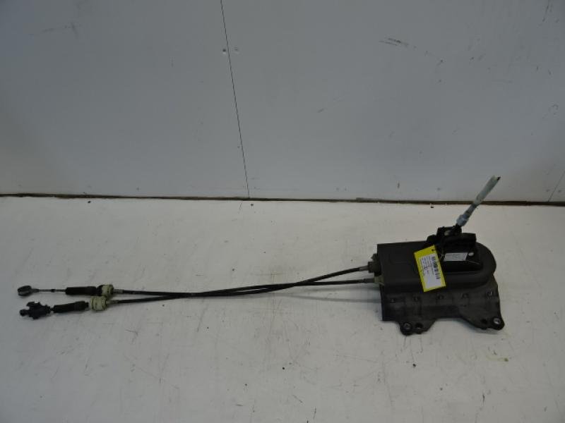 VERSNELLINGSBAK BEDIENING Opel CORSA D 11/06 - 12/10