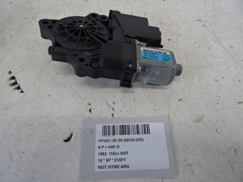 MOTOR RUITMECHANISME ACHTER LINKS Hyundai I30 3/15 - 17