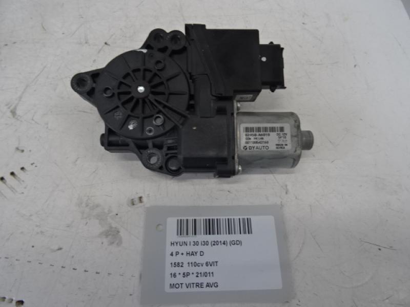 MOTEUR DE VITRE DE PORTE AVANT GAUCHE Hyundai I30 3/15 - 17