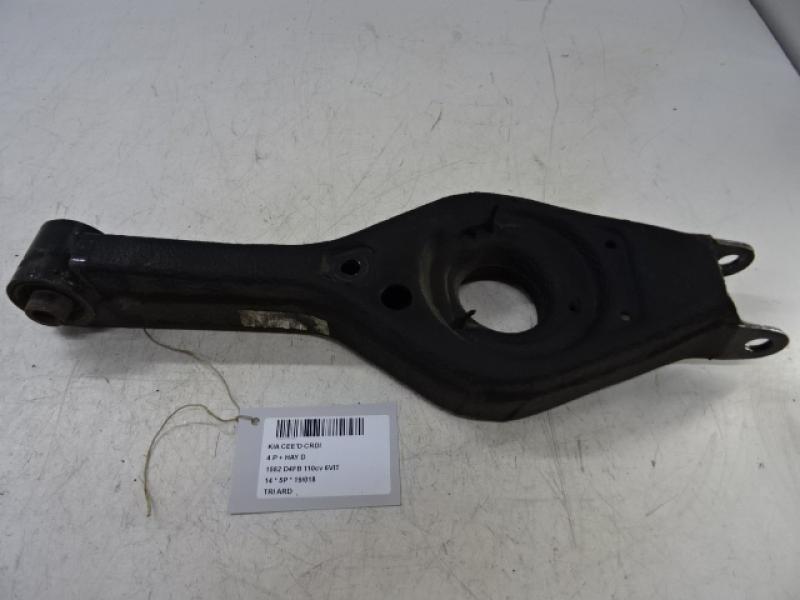 TRIANGLE ARRIERE DROITE Kia CEED 05/12 - 15