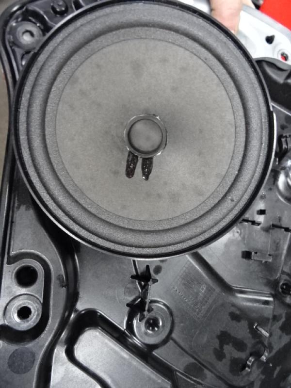 HAUT-PARLEUR Mercedes-Benz CLA C117/X117 13 - 19