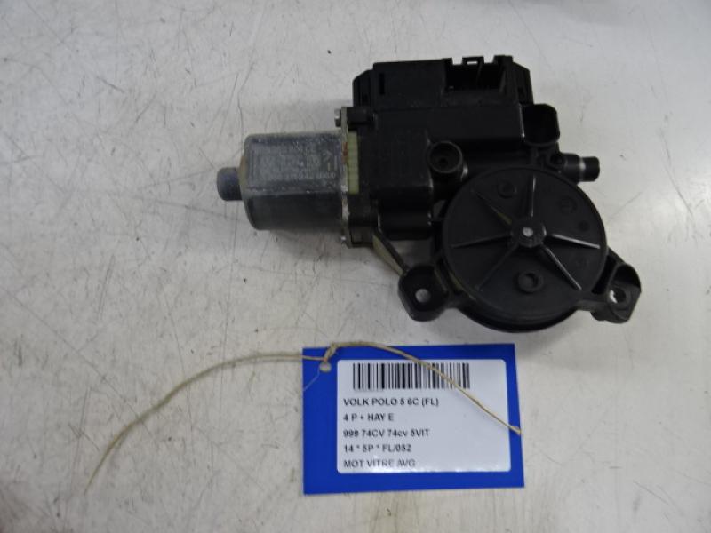 MOTEUR DE VITRE DE PORTE AVANT GAUCHE Vw POLO (6R) FaceLift 5/14 - 17