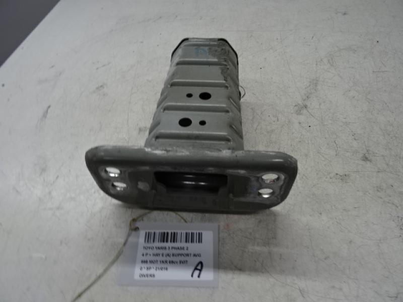 DIVERS Toyota YARIS (5) 9/14 - 2/20
