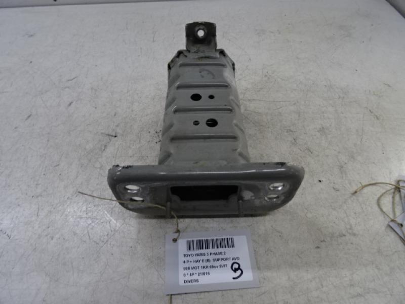 DIVERS Toyota YARIS (5) 9/14 - 2/20