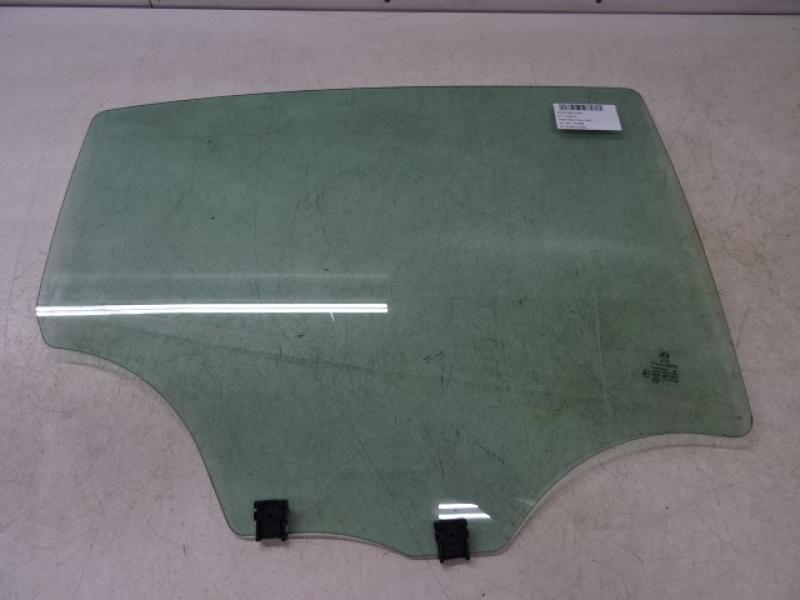 VITRE DE PORTE ARRIERE DROITE Peugeot 208 8/15 - 20
