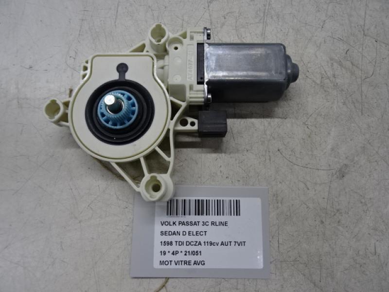 MOTOR RUITMECHANISME VOOR LINKS Vw PASSAT 11/14 - 19