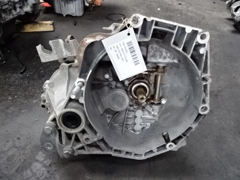 VERSNELLINGSBAK Fiat PUNTO 7/03 - 12