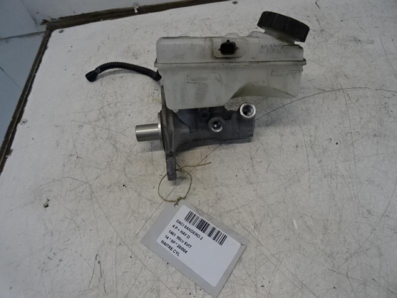 HOOFDREMCILINDER Dacia SANDERO 9/12 - 16