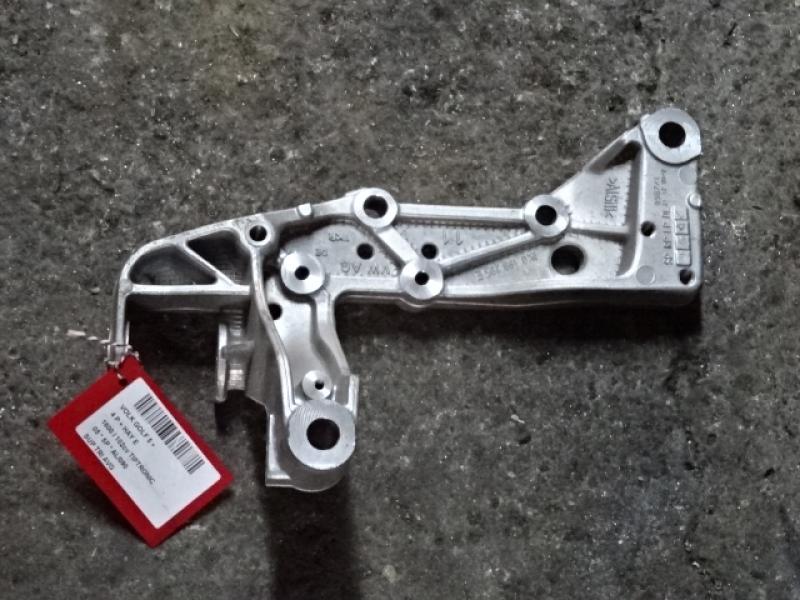 SUPPORT-TRIANGLE AVANT GAUCHE Vw GOLF V 11/03 - 08