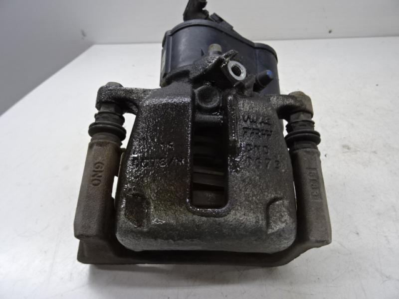 REMKLAUW ACHTER LINKS Audi Q3 06/11 - 15