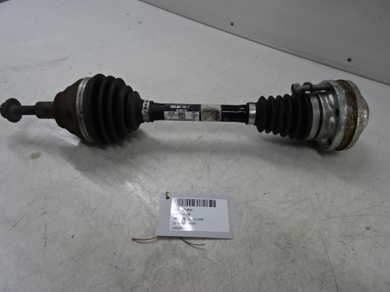 AANDRIJFAS VOOR LINKS Audi Q3 06/11 - 15