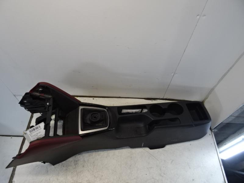 MIDDENCONSOLE Mazda CX-3 02/15 - 2/18