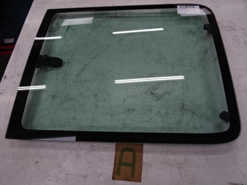 RUIT ZIJKANT ACHTER LINKS Citroen BERLINGO 96 - 09
