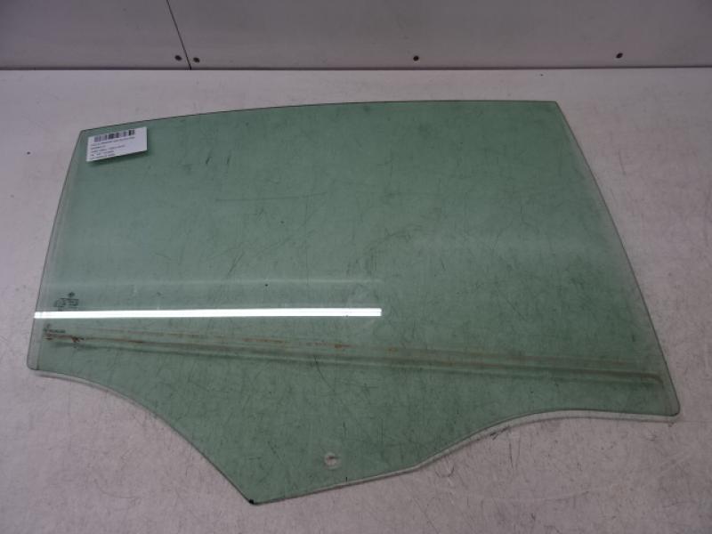 VITRE DE PORTE ARRIERE DROITE Vw PASSAT 11/14 - 19