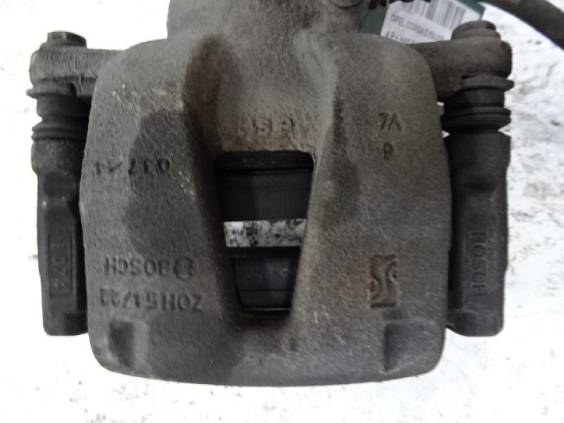 REMKLAUW VOOR LINKS Opel CORSA D 01/11 - 15