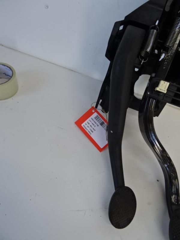CLUTCH PEDAL Mini F56 3-portes : 11/13 >