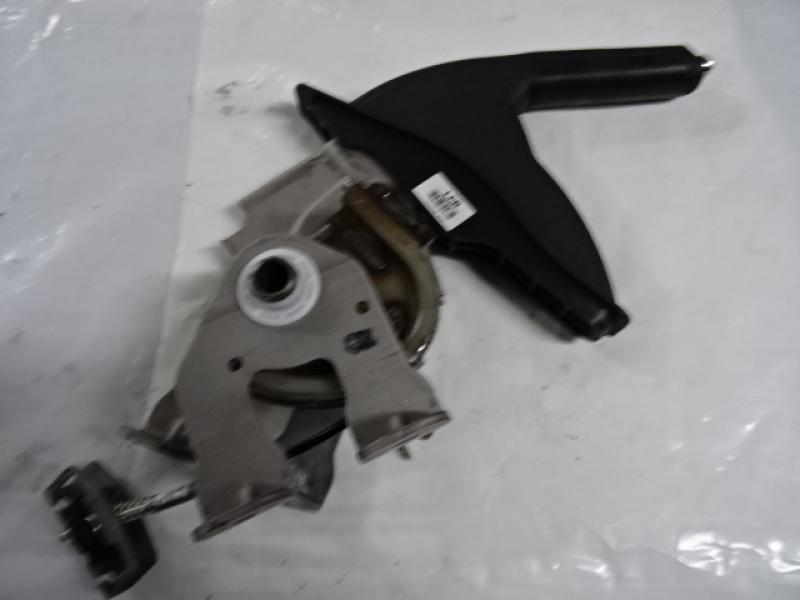 FREIN A MAIN Hyundai TUCSON (2) 09/15 - 09/18