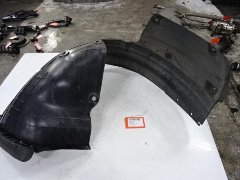 BINNEN SPATBORD RECHTS VOOR Hyundai TUCSON (2) 09/15 - 09/18