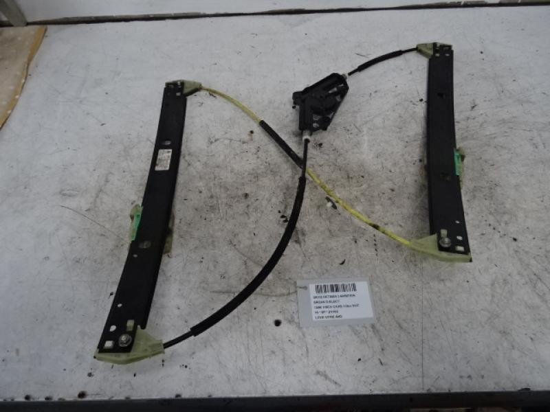 LEVE-VITRE DE PORTE AVANT DROITE Skoda OCTAVIA (5E) 11/12 - 3/17
