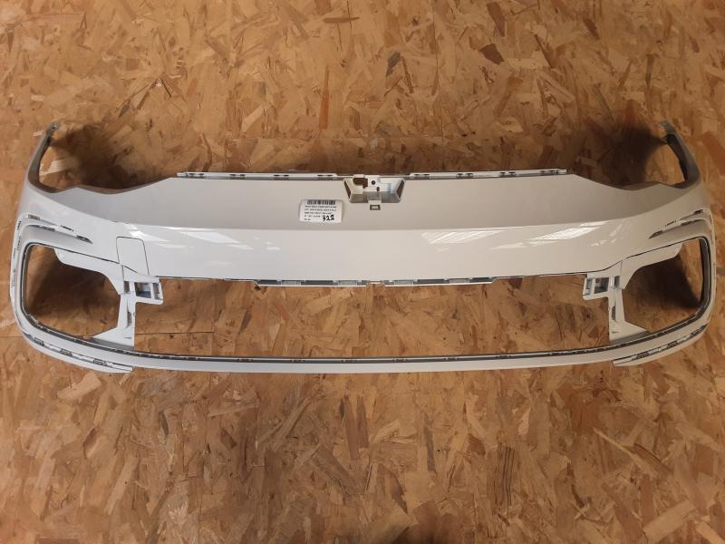 VOORBUMPER Vw GOLF VIII 2/20+