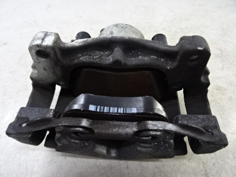 REMKLAUW VOOR LINKS Volvo V60 10/10-08/18