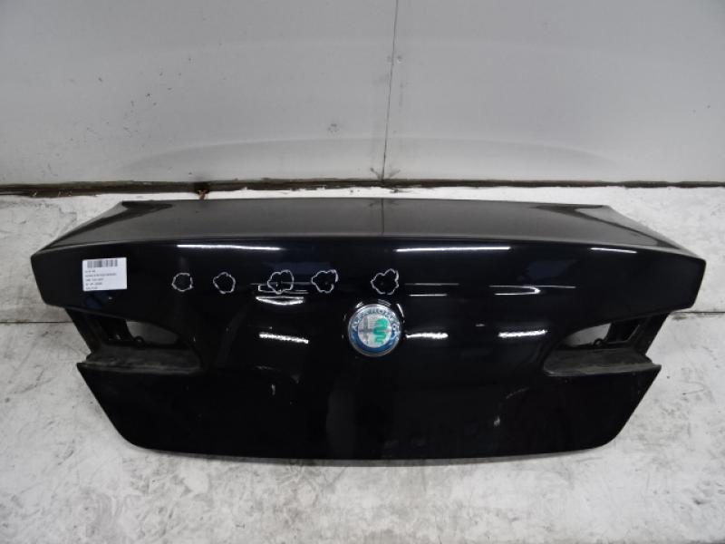 MALLE ARRIERE Alfa Romeo 159 05+