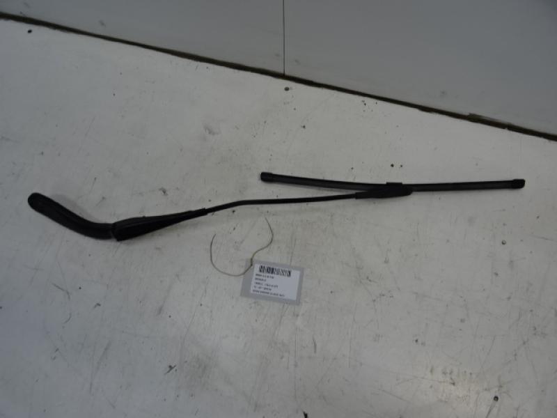 RUITENWISSERARM RECHTS VOOR Bmw 3 F30 BERLINE 12 - 19