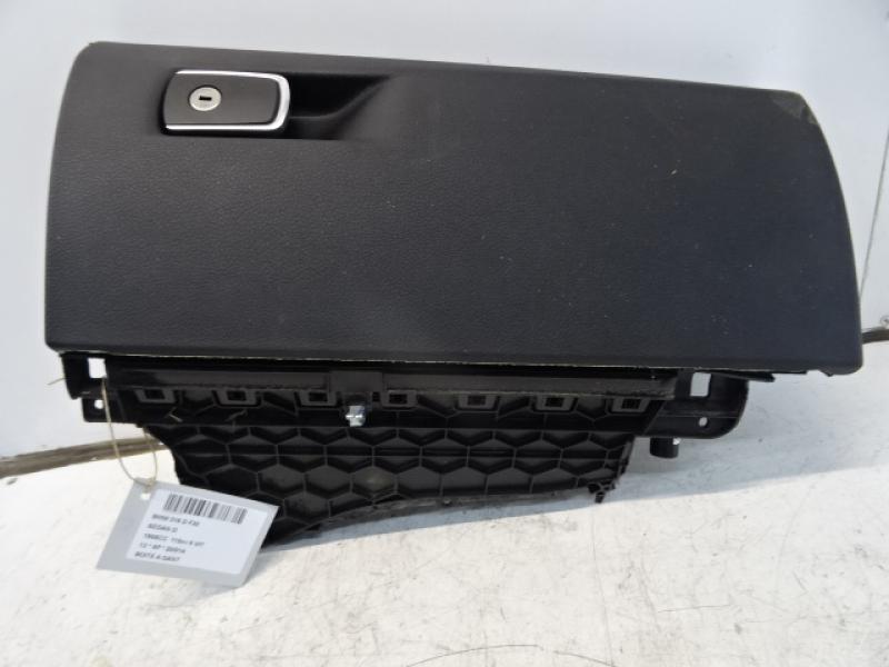 OPBERGVAKJE Bmw 3 F30 BERLINE 12 - 19