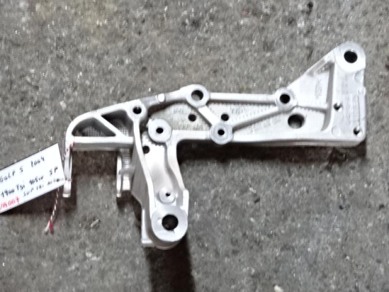 DRAAGARMSTEUN VOOR LINKS Vw GOLF V 11/03 - 08