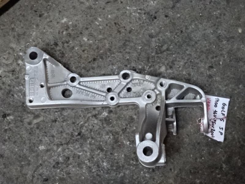 DRAAGARMSTEUN VOOR RECHTS Vw GOLF V 11/03 - 08