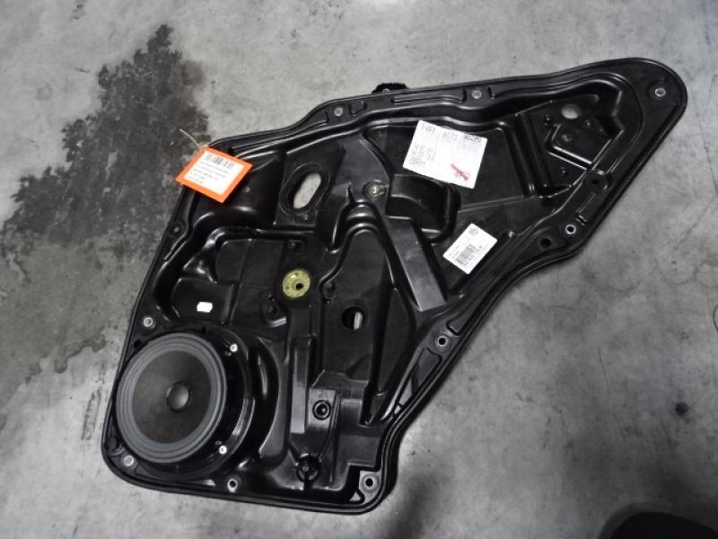 REAR RIGHT WINDOW DOOR MECHANISM Vw TIGUAN (2) 07/11 - 16