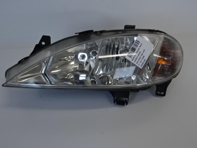 PHARE AVANT GAUCHE Renault MEGANE - 10/02