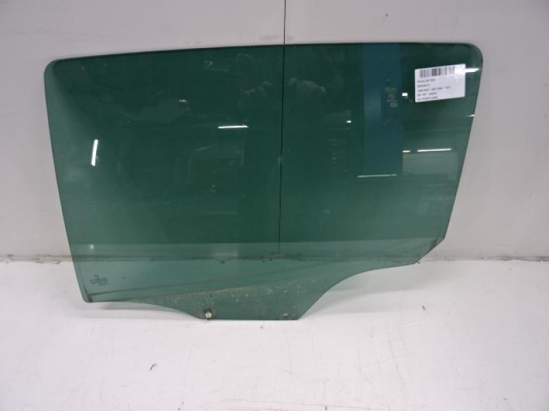 VITRE DE PORTE ARRIERE GAUCHE Peugeot 207 2/06 > 15