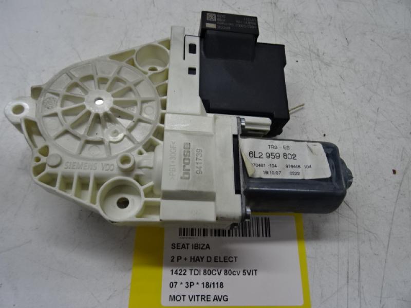 MOTEUR DE VITRE DE PORTE AVANT GAUCHE Seat IBIZA MK3 (6L1) 6/02 - 08