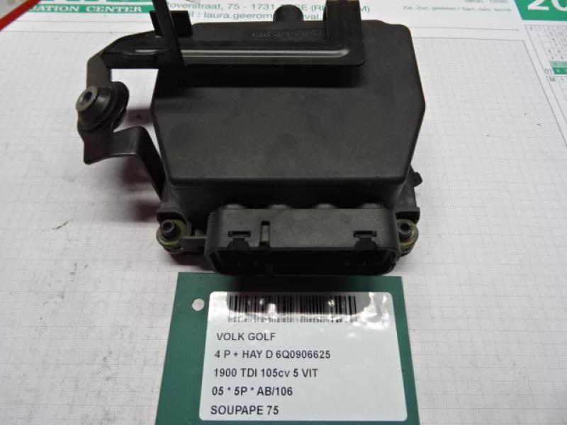 INLAATKLEP Vw GOLF V 11/03 - 08