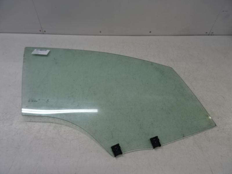 VITRE DE PORTE AVANT DROITE Ds DS4 9/15-19