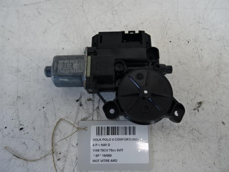 MOTEUR DE VITRE DE PORTE ARRIERE DROITE Vw POLO (6R) 6/09 - 4/14