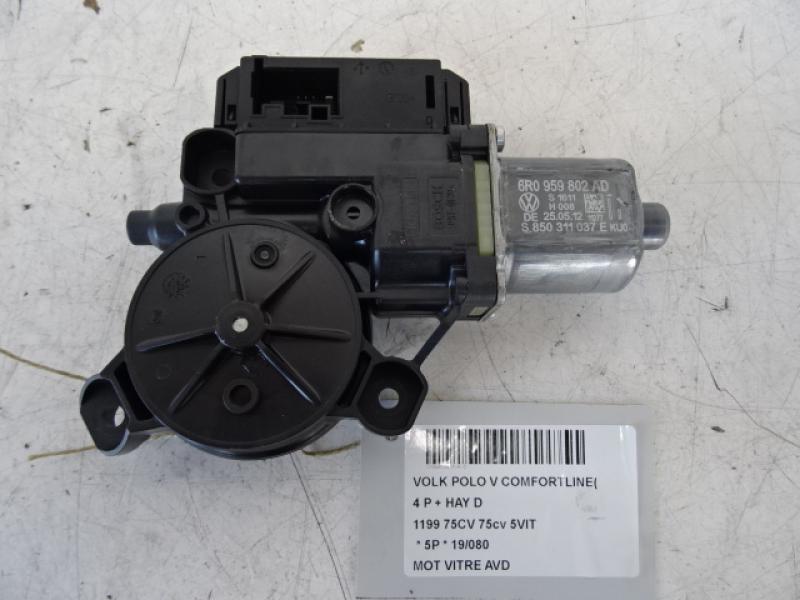 MOTEUR DE VITRE DE PORTE AVANT DROITE Vw POLO (6R) 6/09 - 4/14