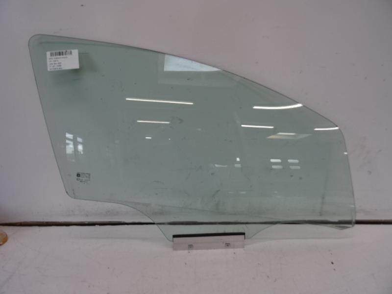 VITRE DE PORTE AVANT DROITE Opel CORSA E 10/14-  19