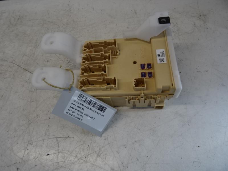 SICHERUNGSKASTEN Toyota RAV 4 12/15 - 18