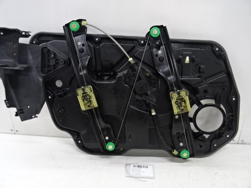 LEVE-VITRE DE PORTE AVANT DROITE Volvo V60 10/10-08/18