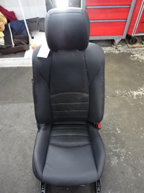 FRONT RIGHT SEAT Mazda CX-3 02/15 - 2/18