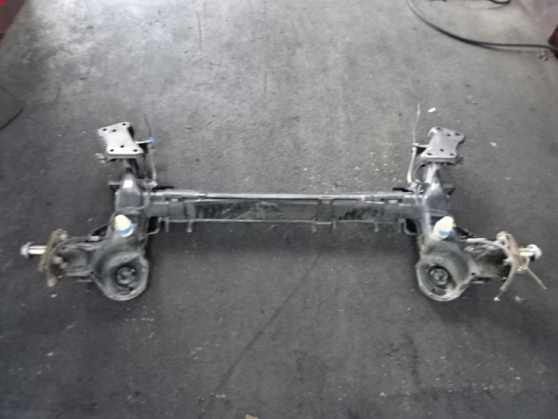 TRAIN ARRIERE Citroen C3 PICASSO 09+