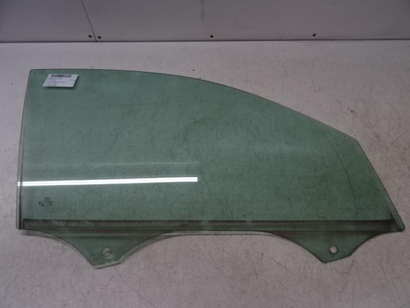 RIGHT FRONT DOOR WINDOW Audi Q3 06/11 - 15