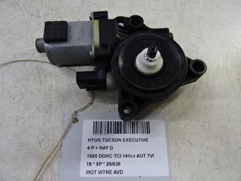 MOTEUR DE VITRE DE PORTE AVANT DROITE Hyundai TUCSON (2) 09/15 - 09/18