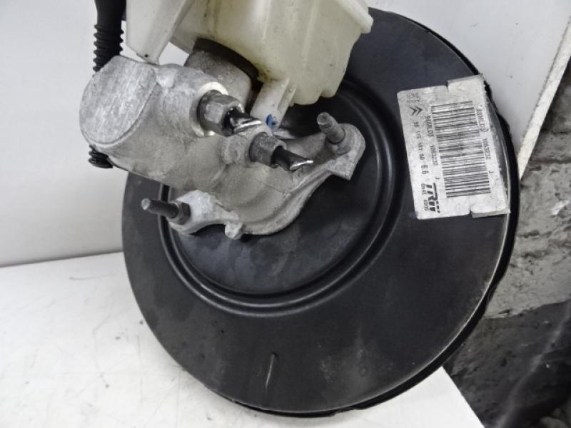 BREMSKRAFTVERSTÄRKER Peugeot 208 8/15 - 20
