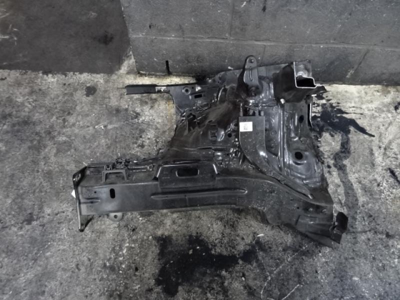 BINNENSPATBORD VOOR RECHTS Audi Q3 11/18+