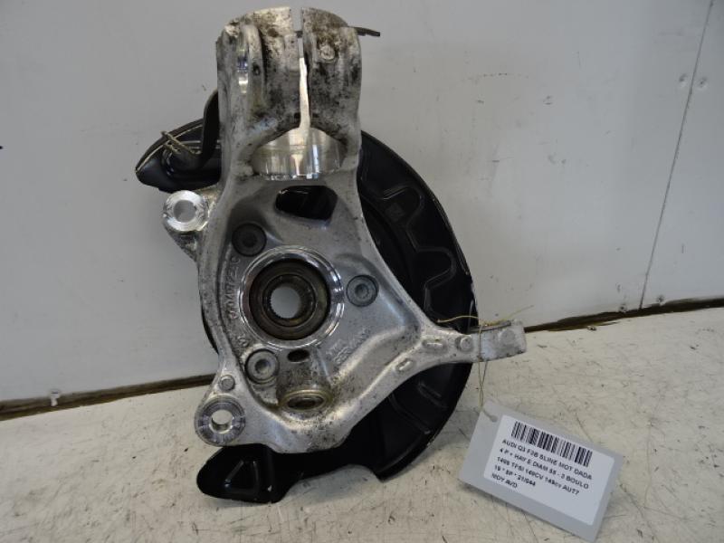 MOYEU AVANT DROIT Audi Q3 11/18+