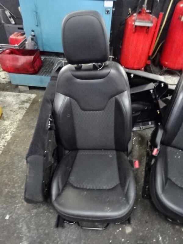 FRONT RIGHT SEAT Jeep COMPASS 7/17+